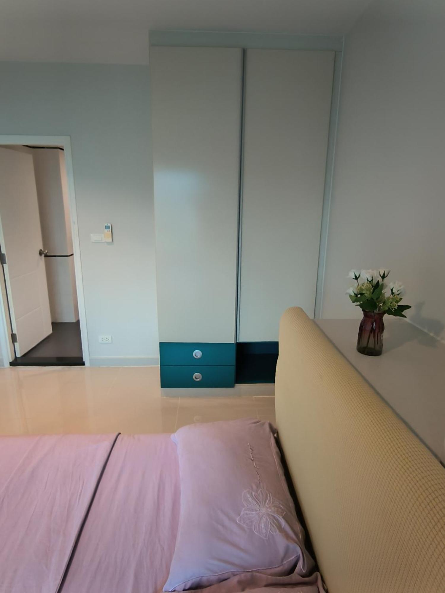 Centric Sea Pattaya Bed and Breakfast Buitenkant foto